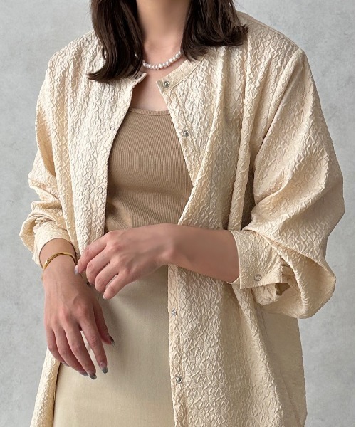 apres jour clair（アプレジュールクレア）の「【apres jour clair】フクレジャガードバンドカラーシャツ【ZOZOTOWN限定アイテム】（シャツ/ブラウス・レディース・ライトベージュ/ベージュ/アイボリー・フリー/X-LARGE）」の22枚目の写真