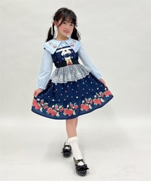 axes femme（アクシーズファム）の「エプロン風いちご柄ジャンスカ（ジャンパースカート・キッズ）」
