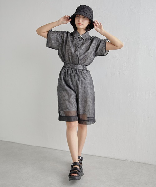 ear PAPILLONNER(イアパピヨネ)の「【SUM1 STYLE(スミスタイル)】ワッフル風バケットハット(ハット・レディース・ホワイト/ブラック・FREE)」の15枚目の写真