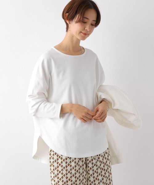 LEPSIM(レプシィム)の「スソラウンドプルオーバー 182187(Tシャツ/カットソー・レディース・パープル/グレイッシュベージュ/ブラック/オフホワイト・FREE/SHORT)」の8枚目の写真