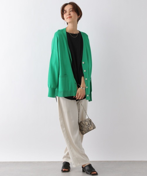 LEPSIM(レプシィム)の「スソラウンドプルオーバー 182187(Tシャツ/カットソー・レディース・パープル/グレイッシュベージュ/ブラック/オフホワイト・FREE/SHORT)」の19枚目の写真