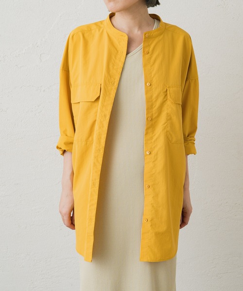 earthy（アーシー）の「【撥水/速乾】ナイロンスリットシャツ（シャツ/ブラウス・レディース・オレンジ/ベージュ/ブラック/オフホワイト・FREE）」の19枚目の写真