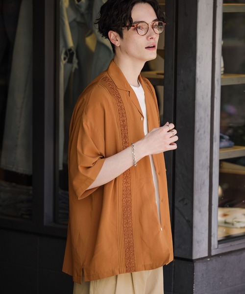 RAGEBLUE（レイジブルー）の「刺繍ライン/キューバシャツ（シャツ/ブラウス・メンズ・ホワイト/ライトブルー/ブラウン/ダークグレー・MEDIUM/LARGE）」の19枚目の写真