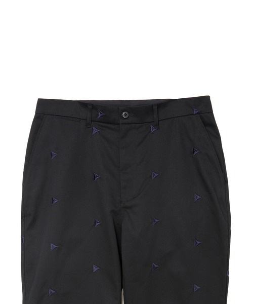 AMERICAN RAG CIE(アメリカンラグシー)の「トライアングルエンブロイダリーチノパンツ(チノパンツ・メンズ・ネイビー/ベージュ・M/L)」の12枚目の写真