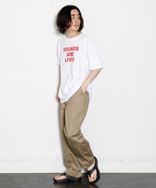 AMERICAN RAG CIE(アメリカンラグシー)の「トライアングルエンブロイダリーチノパンツ(チノパンツ・メンズ・ネイビー/ベージュ・M/L)」の19枚目の写真