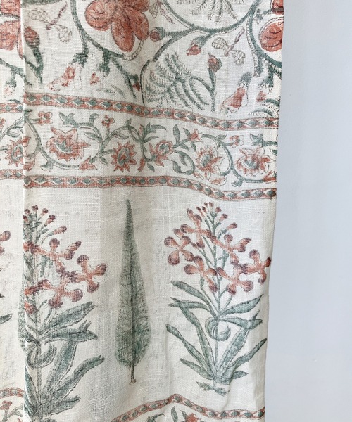 AS KNOW AS plus（アズノゥアズプラス）の「透かしてエスニックストール（ストール/ショール・レディース・イエロー系/オレンジ系/ブラウン系/パープル系/ブルー系・FREE）」の17枚目の写真