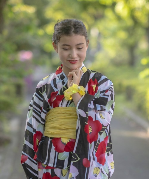 Catherine Cottage（キャサリンコテージ）の「【ZOZO限定】光るオーガンジーシュシュ（シュシュ・レディース・ピンク/パープル/イエロー/ローズ/ブルー・FREE）」の13枚目の写真