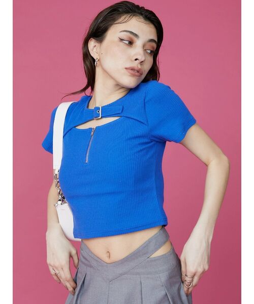 EVRIS（エヴリス）の「バックルデザイントップス（Tシャツ/カットソー・レディース・ブラック/ブルー/ホワイト・FREE）」の22枚目の写真