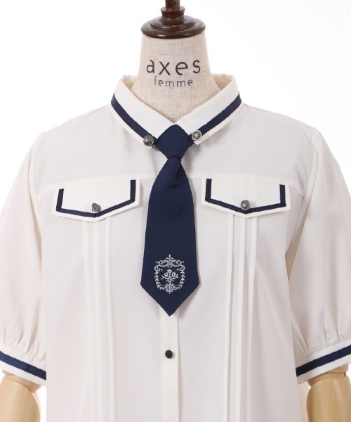 axes femme（アクシーズファム）の「ミリタリー風タイ付ブラウス（シャツ/ブラウス・レディース・カーキ/ベージュ/ホワイト・MEDIUM/LARGE）」の11枚目の写真