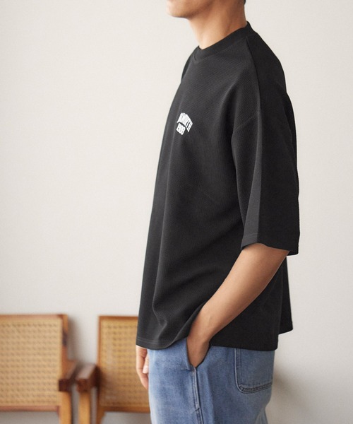 メンズ エンボスワンポイント刺繍Tシャツ（Tシャツ/カットソー