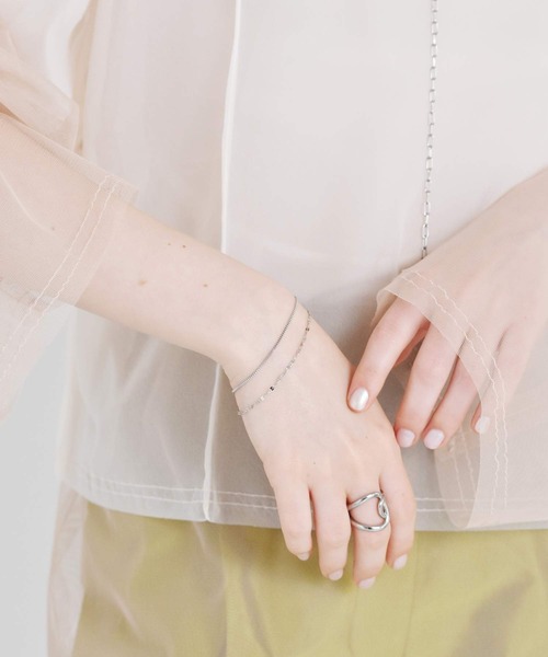 LHME(エルエイチエムイー)の「【WEB限定】”New me”レイヤードチェーンブレスレット/サージカルステンレス(金属アレルギー対応)【LHME / エルエイチエムイー】(ブレスレット・レディース・ゴールド/シルバー・ONE SIZE)」の11枚目の写真
