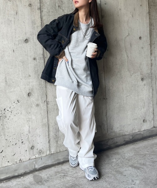 CLEA（クレア）の「コーデュロイ襟切り替え ビッグシルエット デニム