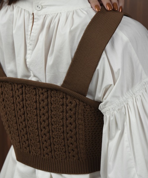 lawgy（ラウジー）の「front hook knit bustier / フロントホックニットビスチェ（その他トップス・レディース・ブラウン/アイボリー/ブラック・FREE）」の8枚目の写真
