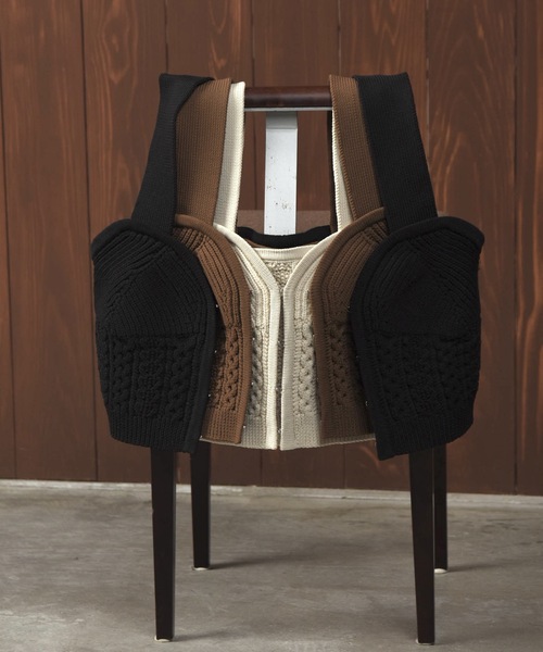 lawgy（ラウジー）の「front hook knit bustier / フロントホックニットビスチェ（その他トップス・レディース・ブラウン/アイボリー/ブラック・FREE）」の13枚目の写真