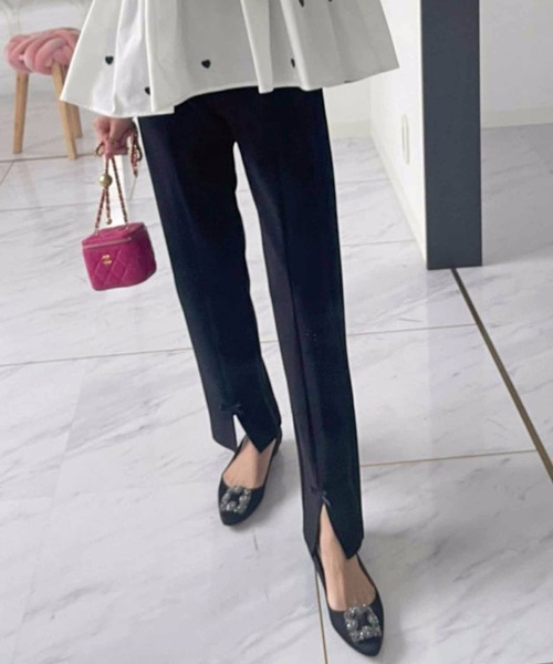 M y u（ミュー）の「美脚　リボンストレッチレギンスパンツ（その他パンツ・レディース・ブラック/ブラック系2・SMALL/ML/L/S）」の4枚目の写真