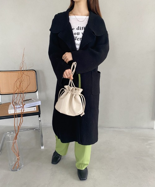 yuue' ( wear )（ユーイ）の「ドロップショルダー オーバーサイズコート（チェスターコート・レディース・キャメル/ブラック/ダークブラウン/ベージュ・FREE）」の12枚目の写真