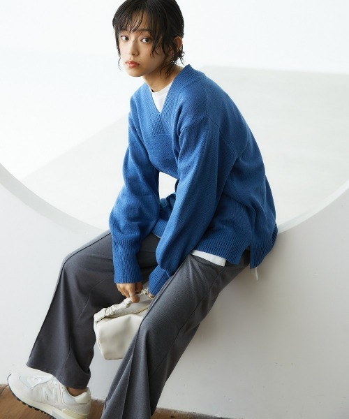 nissen(ニッセン)の「【販売終了】【プチプライス】リブ衿Vネックニット(ニット/セーター・レディース・杢グレー/ダークブルー/アイボリー/ブラック/グリーン系その他・S/M/L/LL)」の5枚目の写真