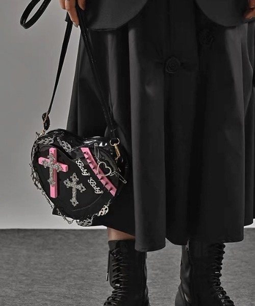 NOVESSEL（ノベセル）の「『NOVESSEL/ノベセル』クロスハートデザインショルダーバッグ【Y】【CN】（ショルダーバッグ・レディース・ブラック・FREE）」の10枚目の写真