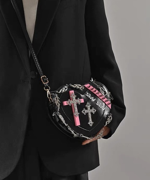 NOVESSEL（ノベセル）の「『NOVESSEL/ノベセル』クロスハートデザインショルダーバッグ【Y】【CN】（ショルダーバッグ・レディース・ブラック・FREE）」の8枚目の写真