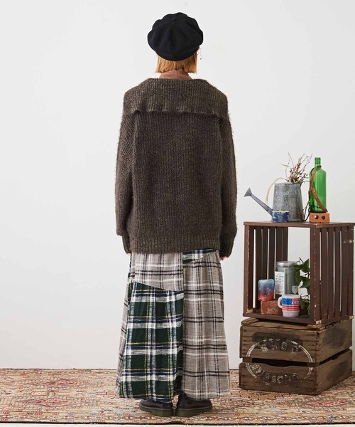 CUBE SUGAR（キューブシュガー）の「シャギーニット襟付スキッパープルオーバー（ニット/セーター・レディース・パープル/イエロー/チャコールグレー/レッド・M）」の9枚目の写真