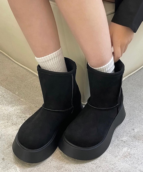 shopnikoniko(ショップニコニコ)の「厚底 ムートンブーツ トラックソール ショートブーツ もこもこ(ブーツ・レディース・ブラック/ベージュ/ブラウン系その他・M/LL/S/L)」の17枚目の写真