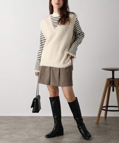 acro（アクロ）の「フェザーヤーンVネックベスト/AC3325（ベスト・レディース・アイボリー/グレー/ブラウン・ﾌﾘ-）」の8枚目の写真