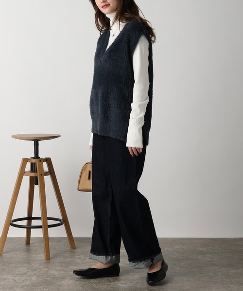 acro（アクロ）の「フェザーヤーンVネックベスト/AC3325（ベスト・レディース・アイボリー/グレー/ブラウン・ﾌﾘ-）」の14枚目の写真