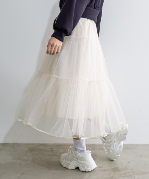 OLIVE des OLIVE(オリーブデオリーブ)の「チュールティアードスカート(スカート・レディース・ブラック/オフホワイト/チャコールグレー・FREE)」の8枚目の写真