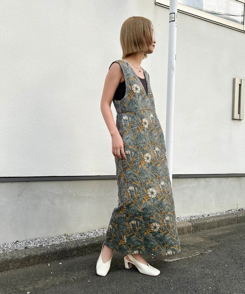 KBF(ケイビーエフ)の「『WEB/一部店舗限定』ジャガードIラインワンピース(ワンピース・レディース・ブルー系その他/イエロー系その他・36/38)」の7枚目の写真