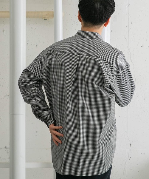 URBAN RESEARCH ROSSO MEN（アーバンリサーチロッソメン）の「『WEB限定』『XLサイズあり』『防シワ』『防臭』ハイパフォーマンスブロードリラックスシャツ（シャツ/ブラウス・メンズ・ストライプ/チェック/ホワイト/カーキ/ネイビー/ライトブルー・SMALL/MEDIUM/LARGE/X-LARGE）」の20枚目の写真