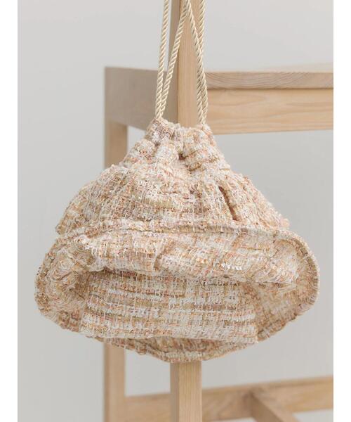 earth music&ecology（アースミュージックアンドエコロジー）の「フリルツイード巾着バッグ（エコバッグ/サブバッグ・レディース・マルチ/ピンクベージュ・FREE）」の4枚目の写真