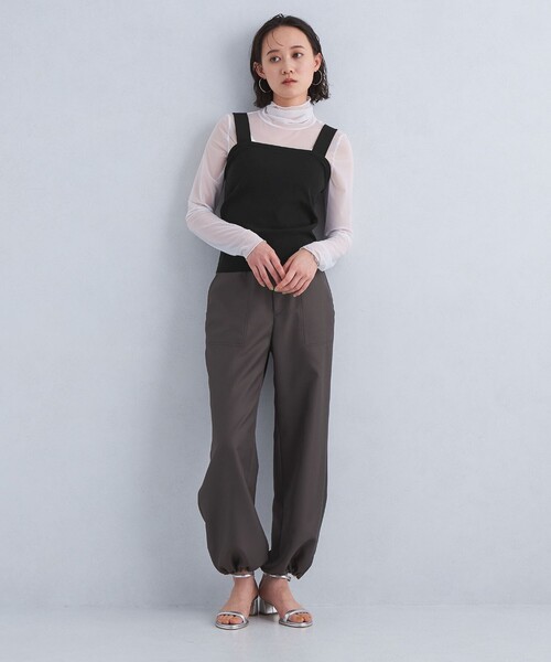 green label relaxing（グリーンレーベルリラクシング）の「TINY タイニー ニット ベアタンクトップ -ウォッシャブル・接触冷感-（タンクトップ・レディース・ブラック/オリーブ/オフホワイト・FREE）」の11枚目の写真