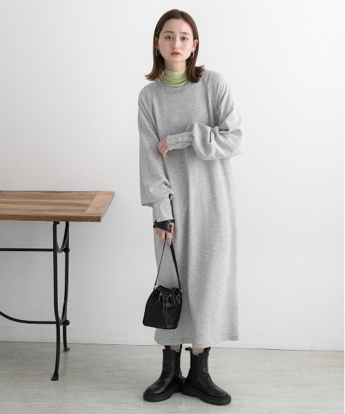 ad thie(アドティエ)の「ボタンデザイン ボリュームスリーブワンピース(ワンピース・レディース・ブルー/オートミール/チャコール・FREE)」の20枚目の写真