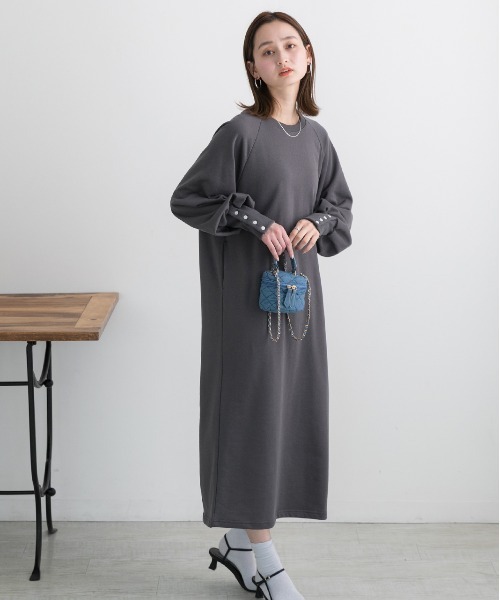 ad thie(アドティエ)の「ボタンデザイン ボリュームスリーブワンピース(ワンピース・レディース・ブルー/オートミール/チャコール・FREE)」の7枚目の写真