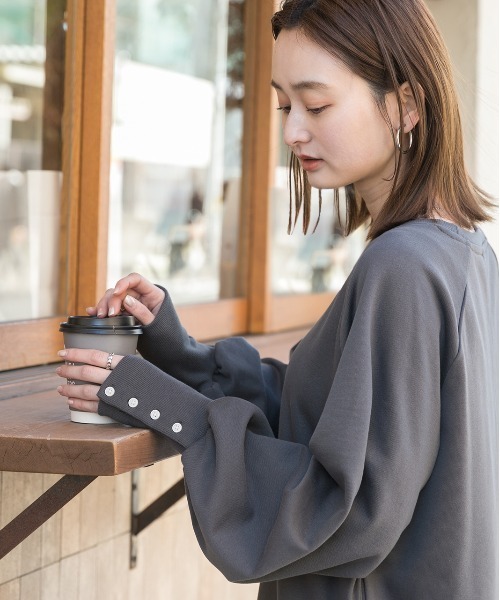 ad thie(アドティエ)の「ボタンデザイン ボリュームスリーブワンピース(ワンピース・レディース・ブルー/オートミール/チャコール・FREE)」の14枚目の写真