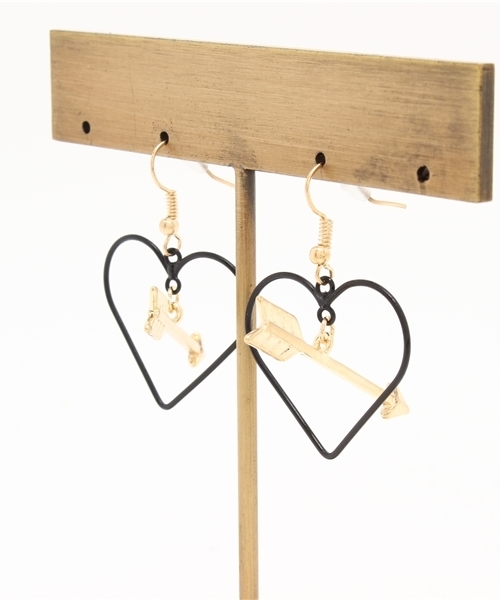 WEGO（ウィゴー）の「WEGO/ハートアローピアス（ピアス（両耳用）・レディース・レッド/ブラック・FREE）」の3枚目の写真