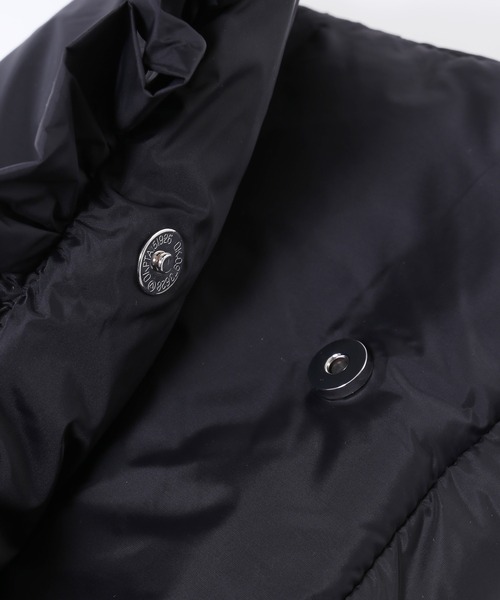 WC(ダブル シー)の「フリルパテッドショルダーバッグ(ショルダーバッグ・レディース・アイボリー/ブラック・FREE)」の18枚目の写真