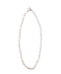 Distortion Pearl Necklace