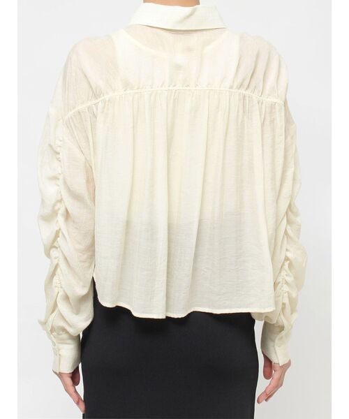 LAGUNAMOON（ラグナムーン）の「ギャザークロップドシャツ（シャツ/ブラウス・レディース・ブラック/ホワイト・FREE）」の5枚目の写真