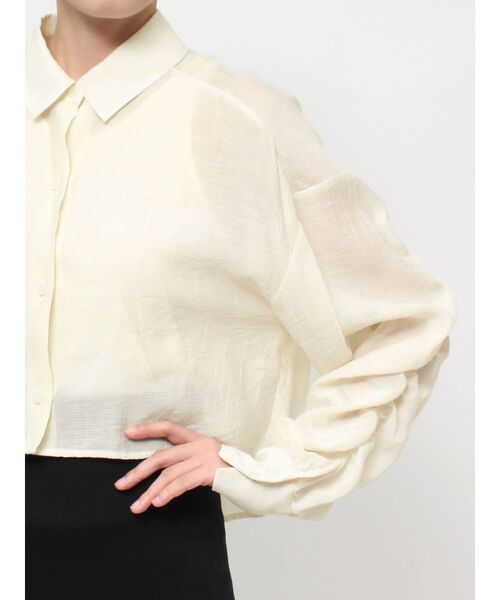 LAGUNAMOON（ラグナムーン）の「ギャザークロップドシャツ（シャツ/ブラウス・レディース・ブラック/ホワイト・FREE）」の7枚目の写真