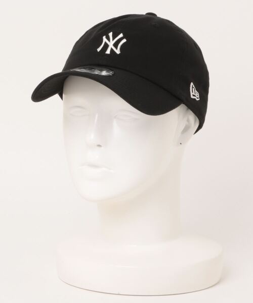 NEW ERA(ニューエラ)の「【NEW ERA/ニューエラ】カジュアルクラシック MLB Casual Classic ニューヨーク・ヤンキース ミッドロゴ ブラック × クロームホワイト(キャップ・メンズ・ブラック・FREE)」の1枚目の写真