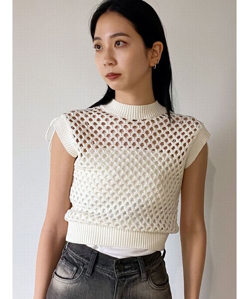 EMODA（エモダ）の「【WEB限定】ポイントリボンクロシェトップ（タンクトップ・レディース・グレー/オレンジ/ホワイト/ブラック・FREE）」の10枚目の写真