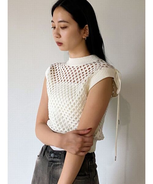 EMODA（エモダ）の「【WEB限定】ポイントリボンクロシェトップ（タンクトップ・レディース・グレー/オレンジ/ホワイト/ブラック・FREE）」の11枚目の写真