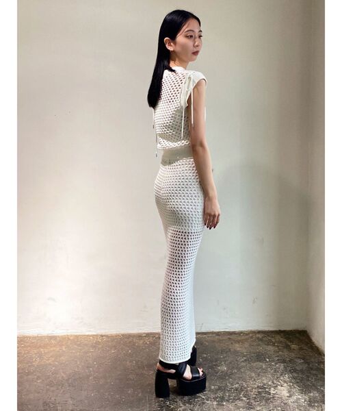 EMODA（エモダ）の「【WEB限定】ポイントリボンクロシェトップ（タンクトップ・レディース・グレー/オレンジ/ホワイト/ブラック・FREE）」の16枚目の写真