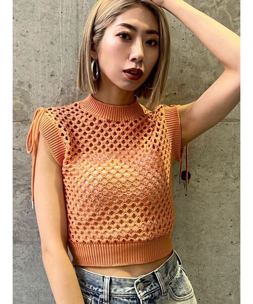 EMODA（エモダ）の「【WEB限定】ポイントリボンクロシェトップ（タンクトップ・レディース・グレー/オレンジ/ホワイト/ブラック・FREE）」の17枚目の写真