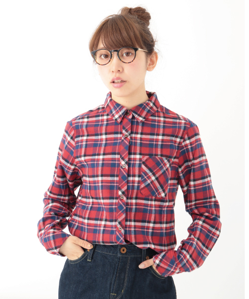 earth music&ecology（アースミュージックアンドエコロジー）の「ネルチェックシャツ（シャツ/ブラウス・レディース・ブラック/グリーン/イエロー/レッド・LARGE/MEDIUM）」の4枚目の写真