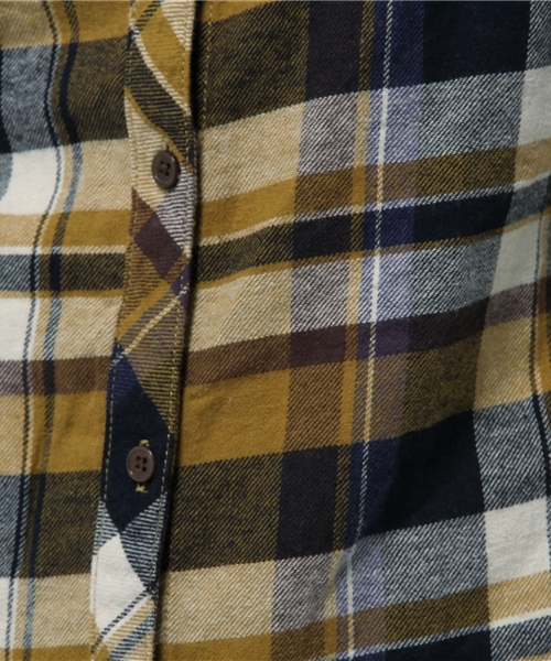 earth music&ecology（アースミュージックアンドエコロジー）の「ネルチェックシャツ（シャツ/ブラウス・レディース・ブラック/グリーン/イエロー/レッド・LARGE/MEDIUM）」の18枚目の写真