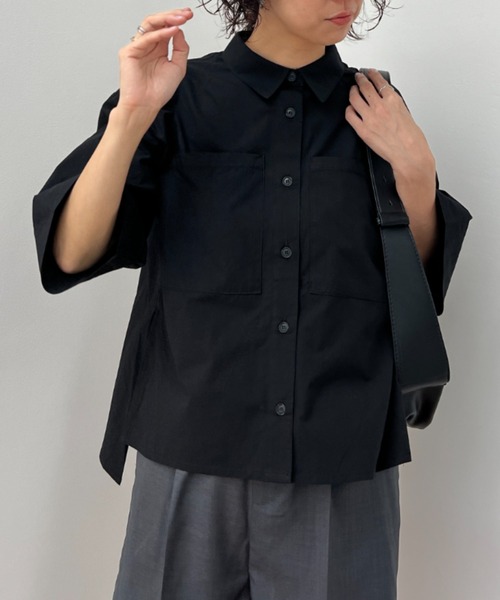 y/m(イム)の「ブロードハーフスリーブクロップドシャツ(シャツ/ブラウス・レディース・ブラック/ブルー/ホワイト・FREE)」の4枚目の写真