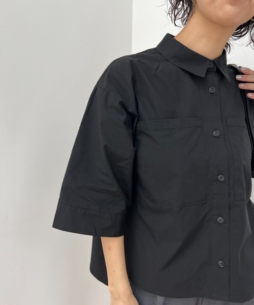 y/m(イム)の「ブロードハーフスリーブクロップドシャツ(シャツ/ブラウス・レディース・ブラック/ブルー/ホワイト・FREE)」の6枚目の写真