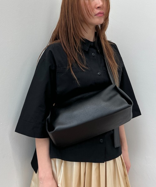 y/m(イム)の「ブロードハーフスリーブクロップドシャツ(シャツ/ブラウス・レディース・ブラック/ブルー/ホワイト・FREE)」の14枚目の写真